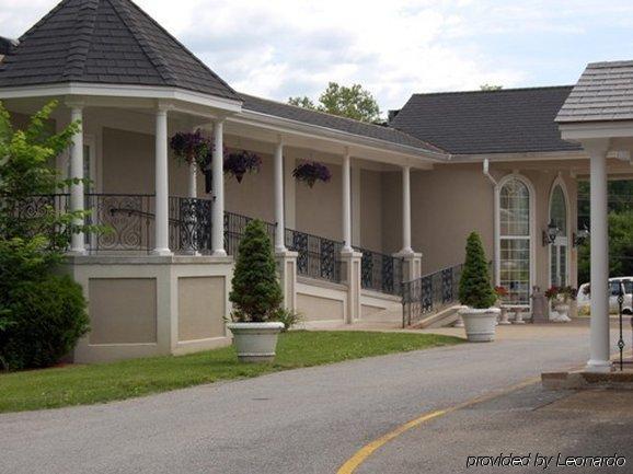 Inn At Arbor Ridge Hotel And Conference Center 호프웰 정션 외부 사진