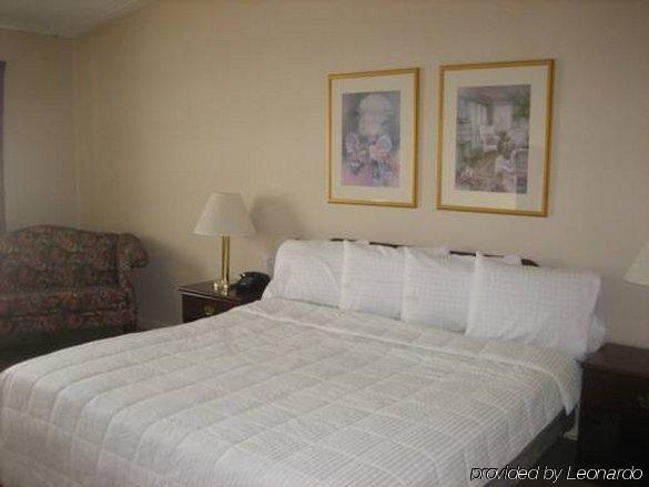 Inn At Arbor Ridge Hotel And Conference Center 호프웰 정션 객실 사진